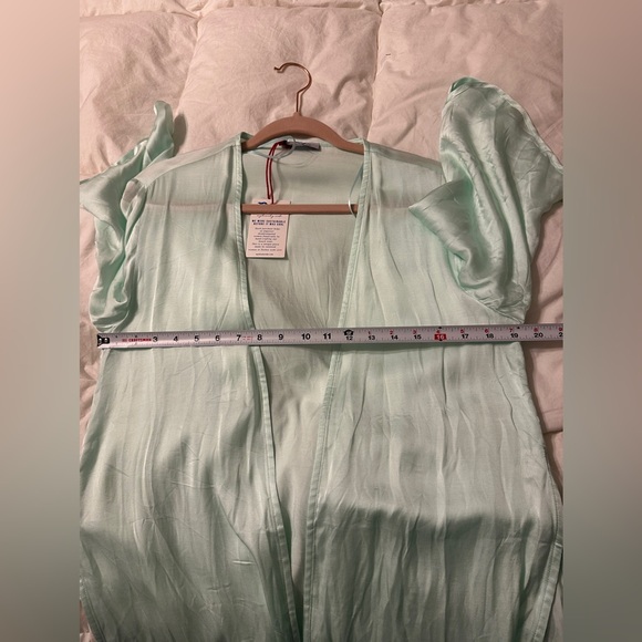 My Beachy Side Magnolia Satin Caftan - NWT - OS - Picture 13 of 13